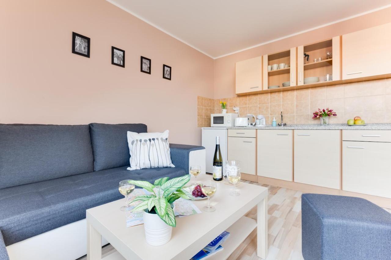 Jane'S Attic Apartment Praag Buitenkant foto