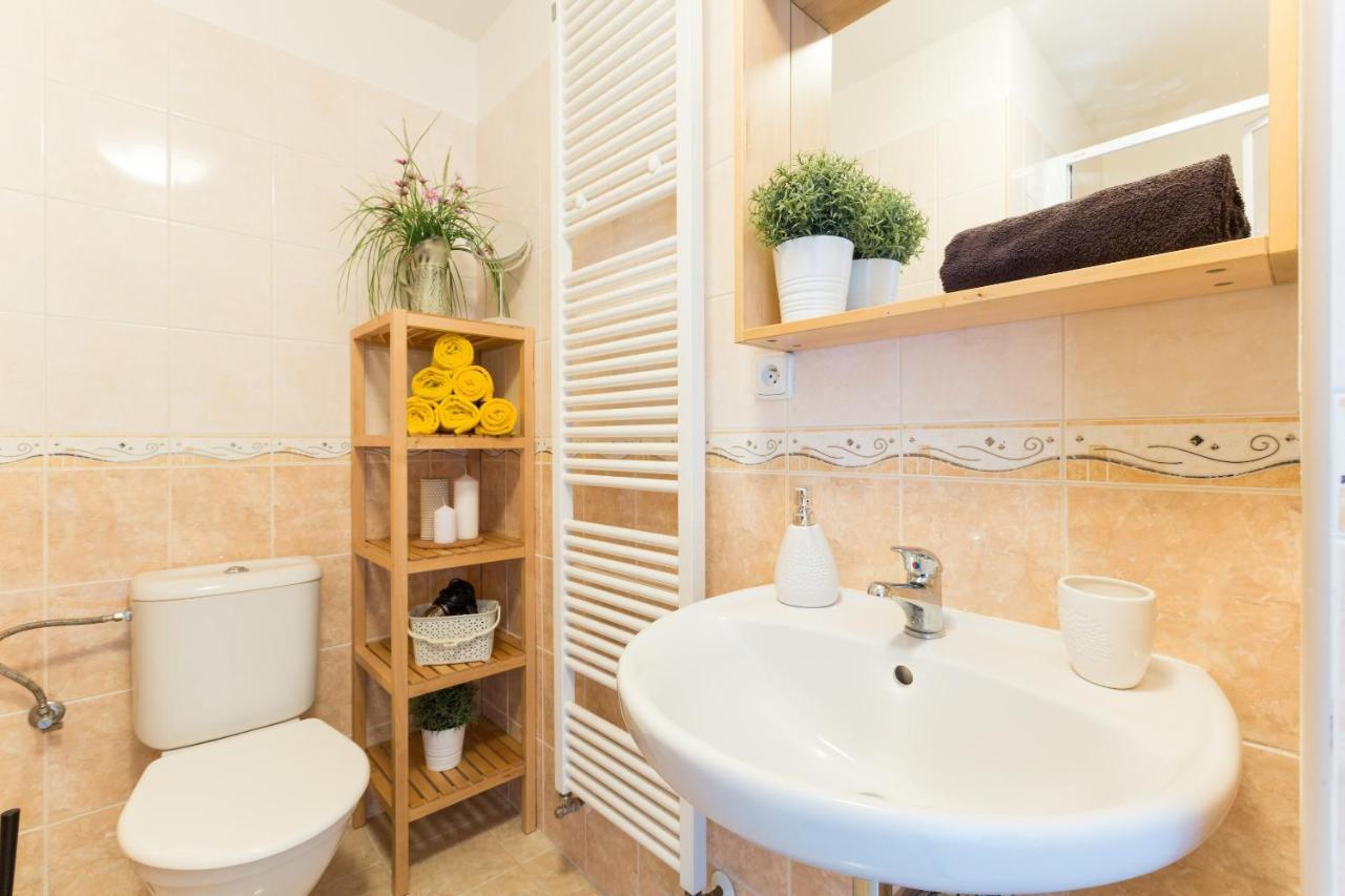 Jane'S Attic Apartment Praag Buitenkant foto