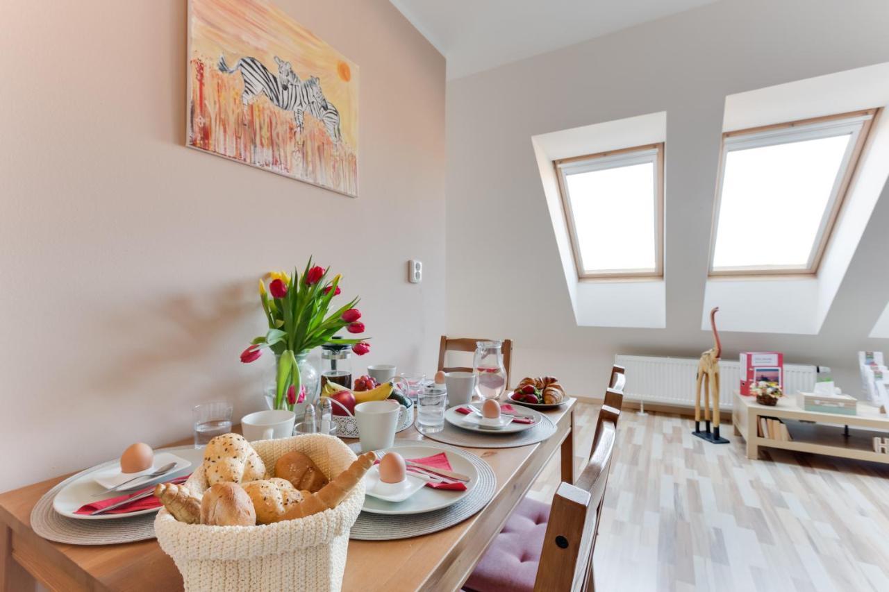 Jane'S Attic Apartment Praag Buitenkant foto
