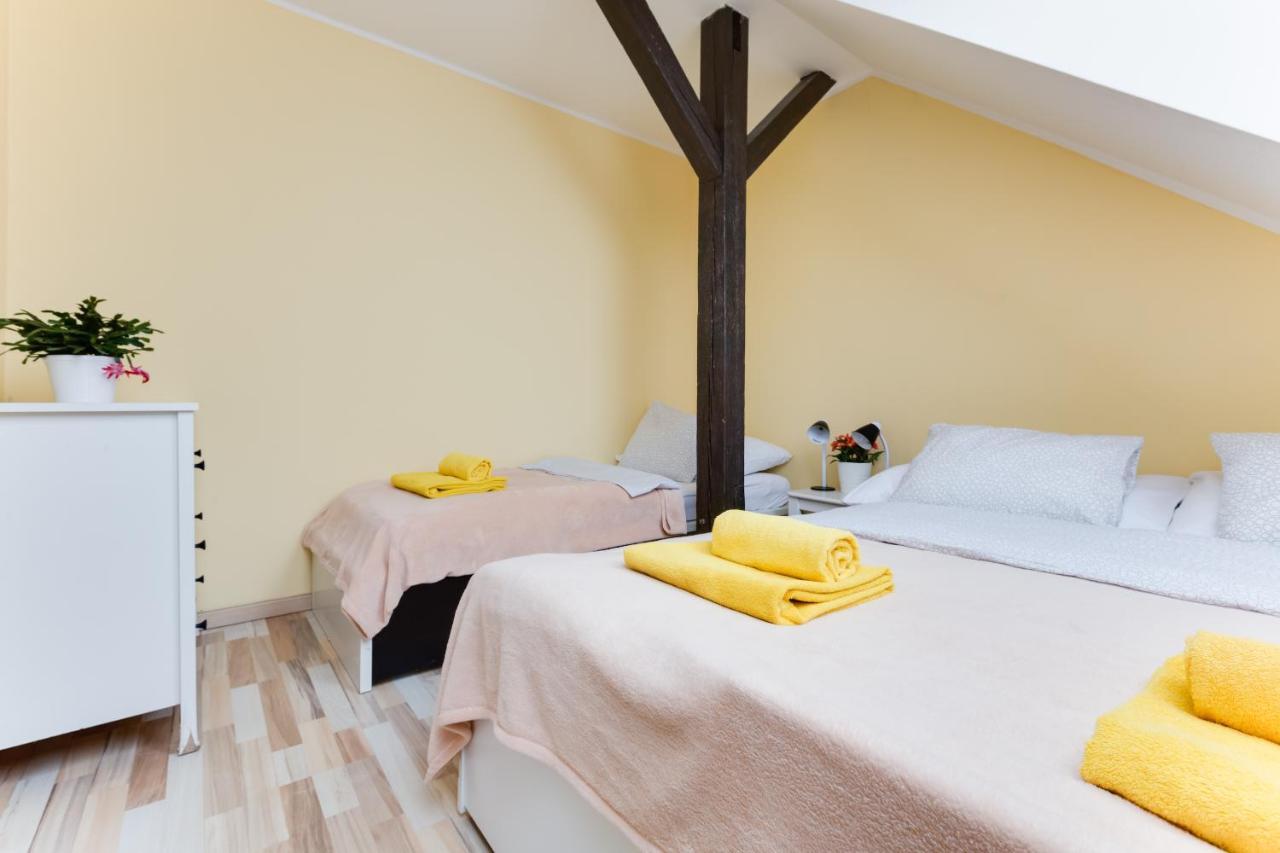 Jane'S Attic Apartment Praag Buitenkant foto